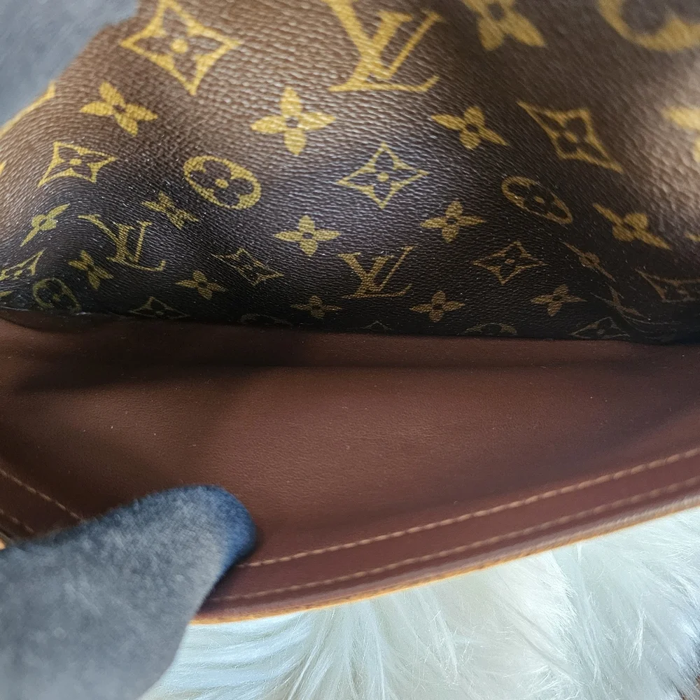 ❌SOLD❌ 🔥 LV Trocadero 30 🔥 - Picture 11 of 16